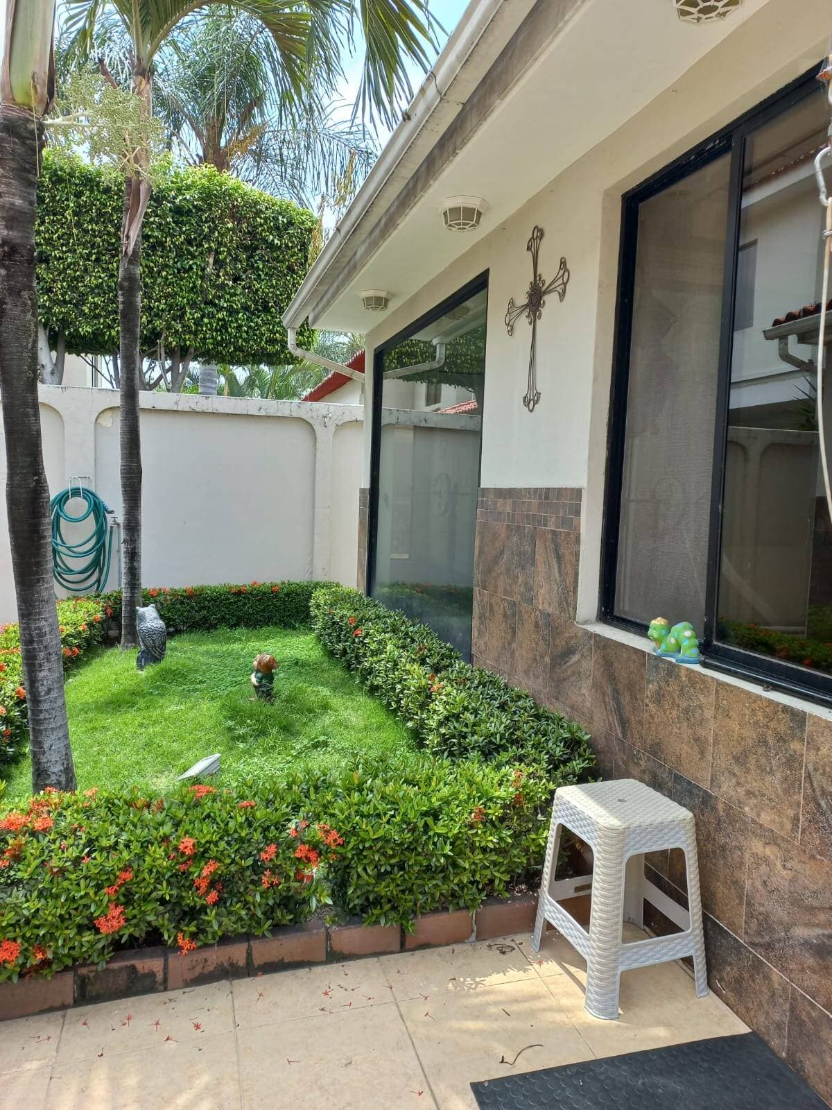 KILOMETRO 7 VILLA DE 4 DORMITORIOS — foto 13