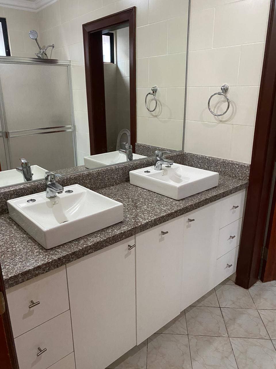 PRIMEROS KILOMETROS VILLA DE 4 DORMITORIOS MAS PISCINA — foto 5