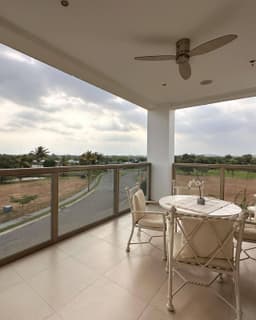 MOCOLI GOLF LINDISIMO DEPARTAMENTO CON AMPLIO BALCON