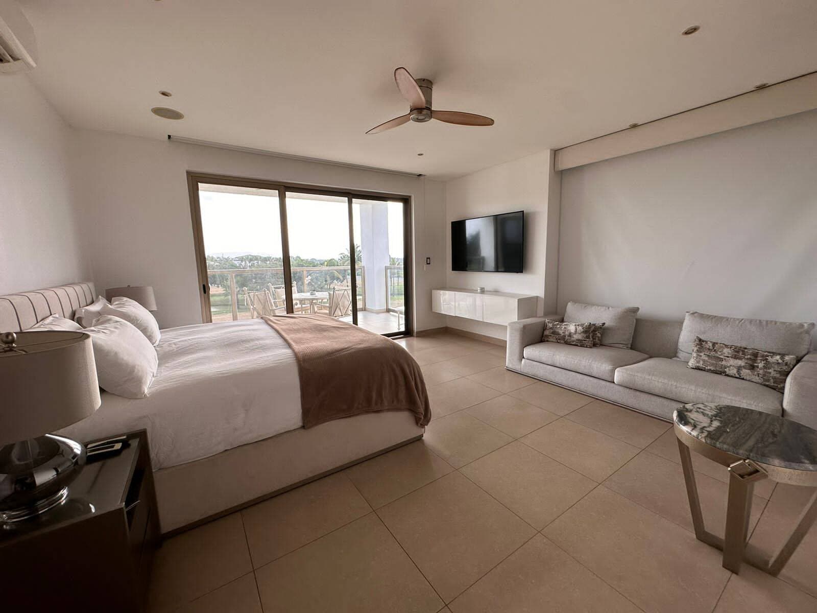 MOCOLI GOLF LINDISIMO DEPARTAMENTO CON AMPLIO BALCON — foto 11