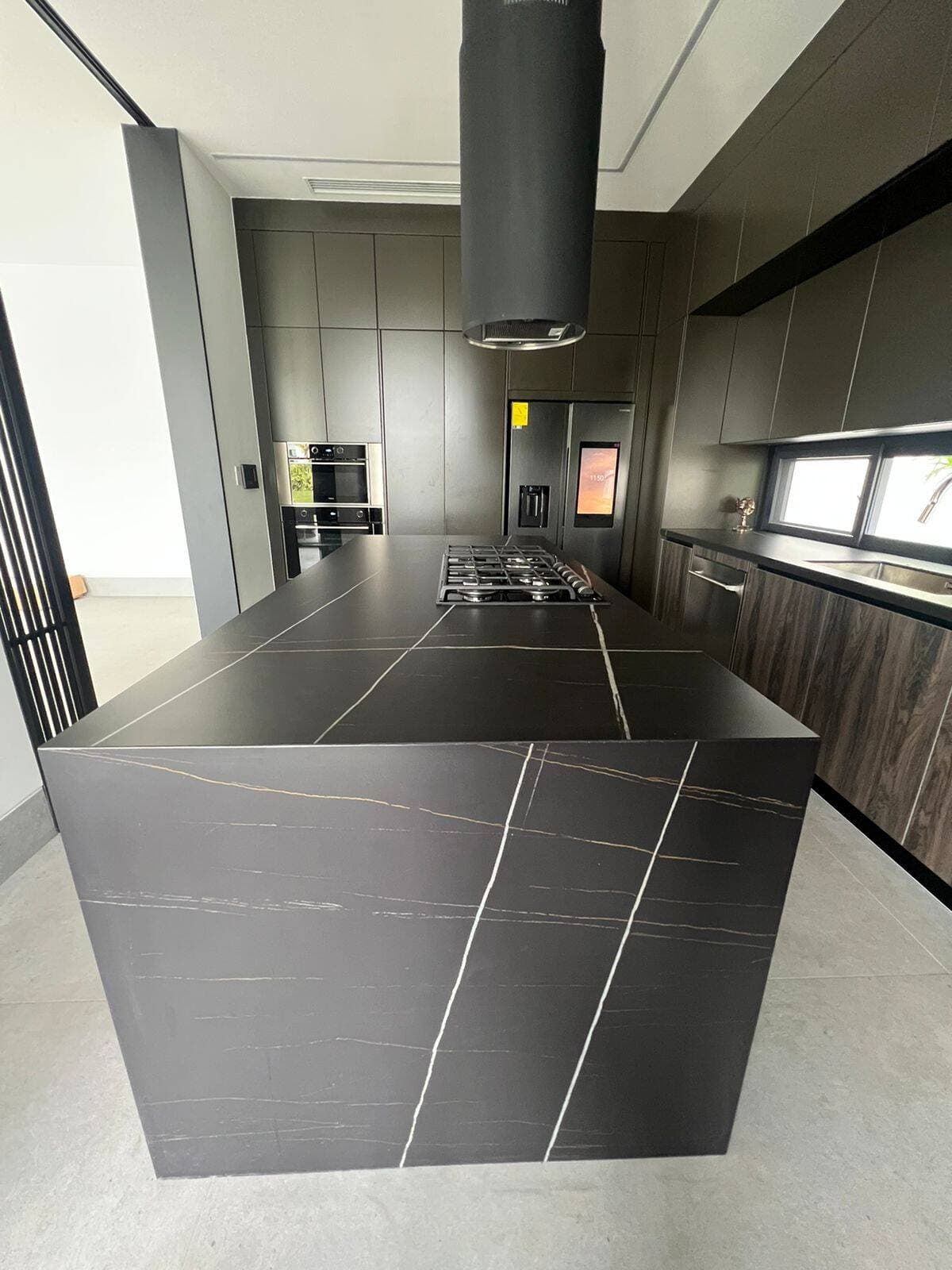 BELLA CASA MINIMALISTA AL LAGO EN PACIFICA DE ESTRENO — foto 4