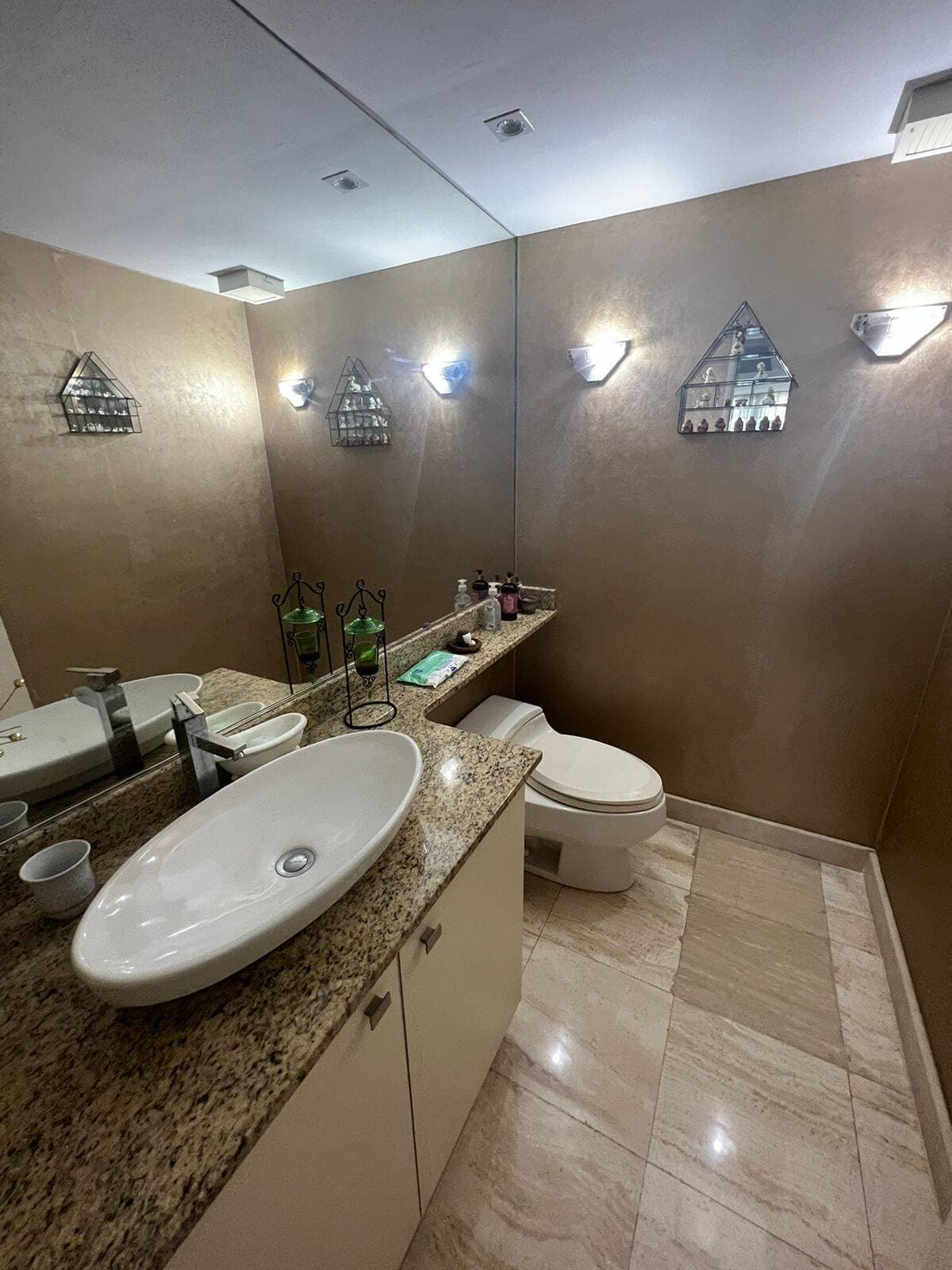 LA ESMERALDA DEPARTAMENTO EN PRIMEROS KILOMETROS — foto 4