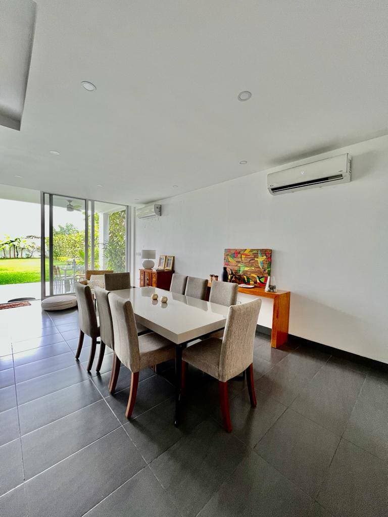 VILLA EN VISTA SOL DE 4 DORMITORIOS — foto 8