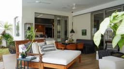 MOCOLI LINDA VILLA  DE 4 DORMITORIOS MODERNA EN VENTA