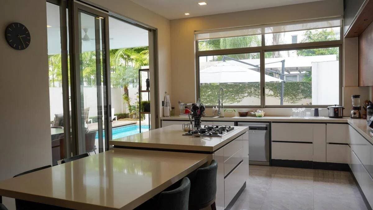 MOCOLI LINDA VILLA  DE 4 DORMITORIOS MODERNA EN VENTA — foto 15