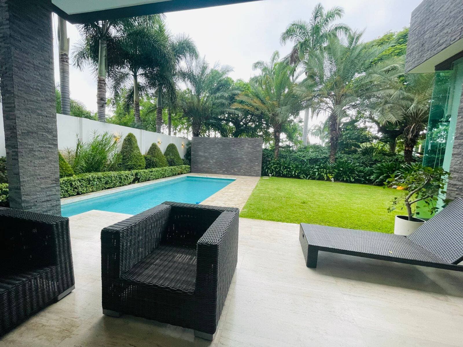 ARRECIFE  5 DORMITORIOS PISO DE MARMOL PISCINA — foto 6