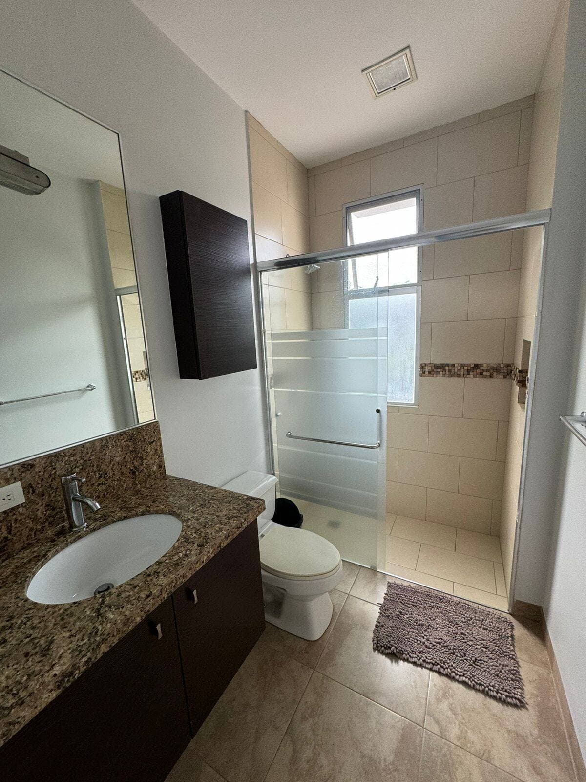 RIBERAS DE BATAN XCASA AMOBLADA  5 DORMITORIOS — foto 1