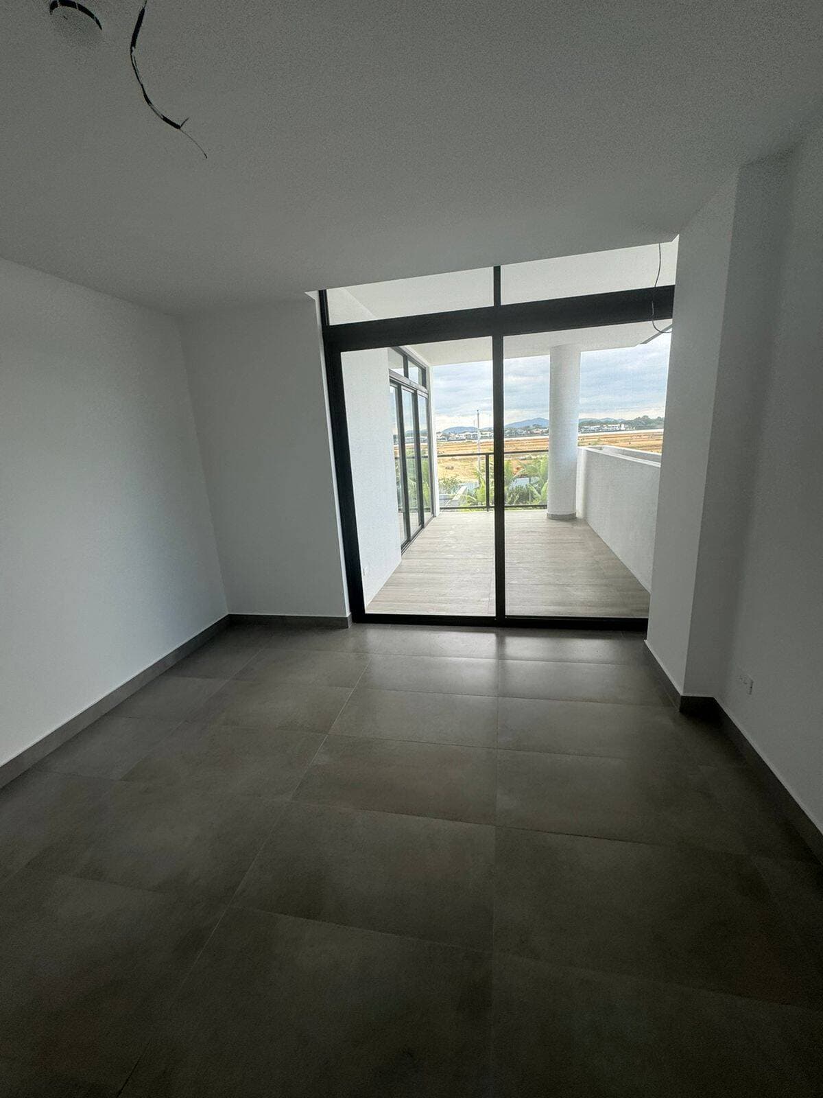 DEPARTAMENTO CON BALCON DE ESTRENO EN ICON BAY — foto 12