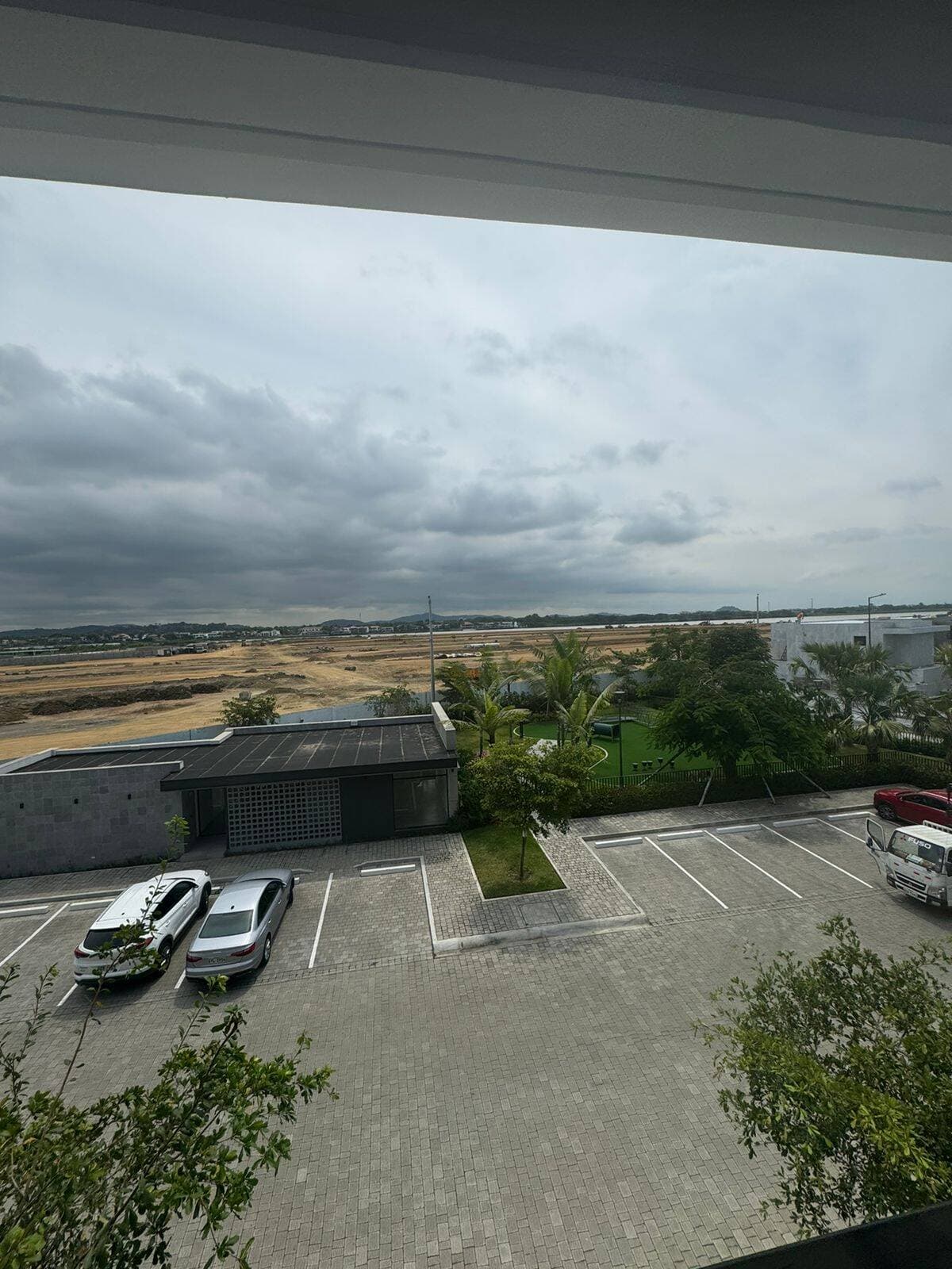 DEPARTAMENTO CON BALCON DE ESTRENO EN ICON BAY — foto 15