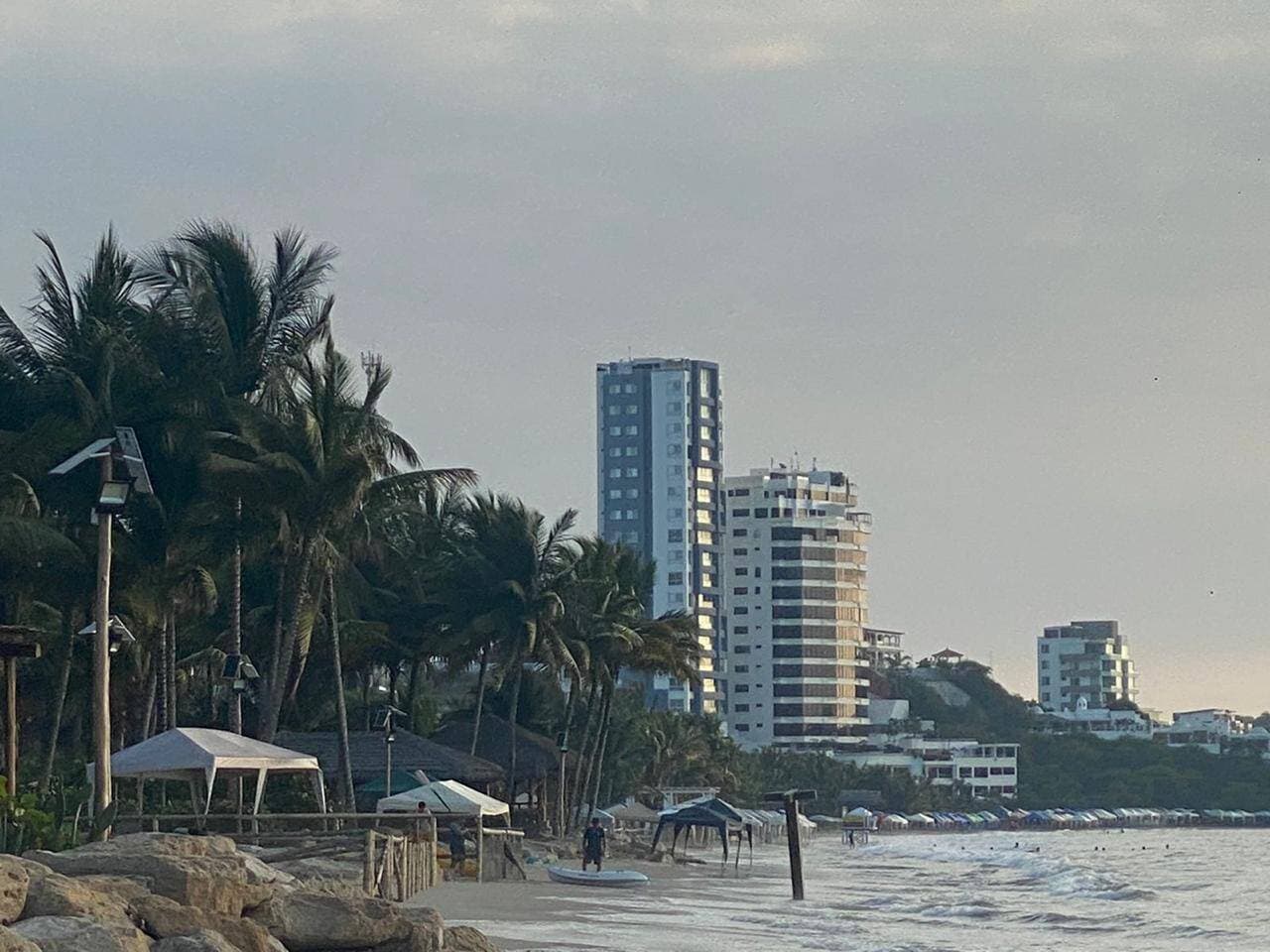 PENTHOUSE EN PUNTA BLANCA 500 MTS2 US$B 650.000 — foto 1
