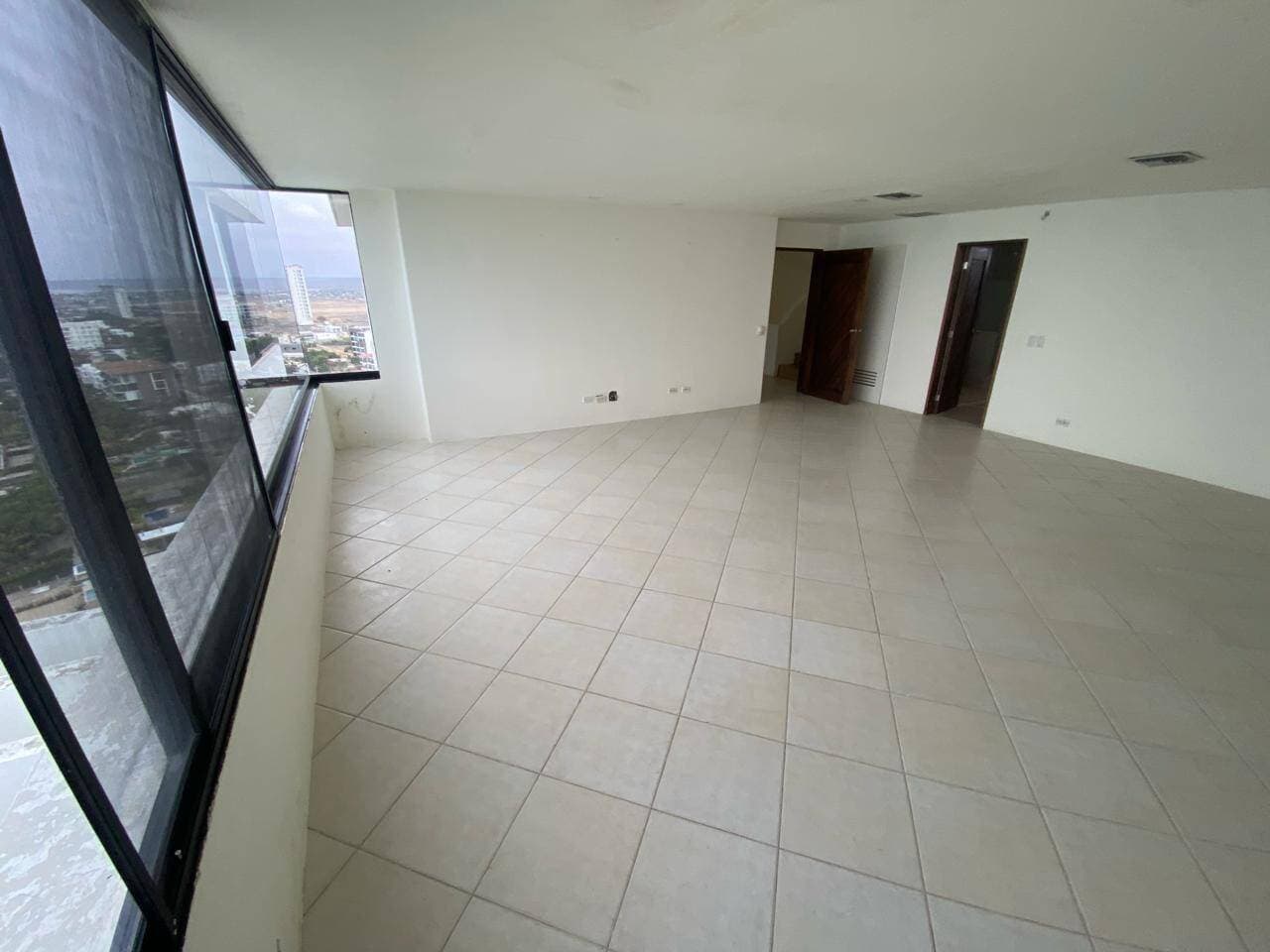 PENTHOUSE EN PUNTA BLANCA 500 MTS2 US$B 650.000 — foto 10