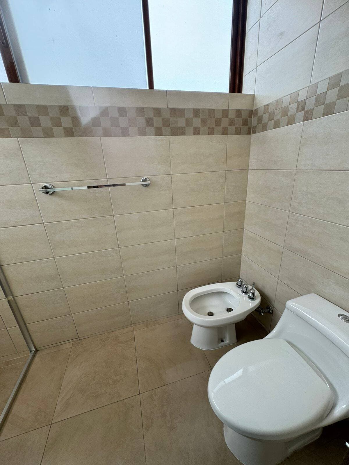 ARRECIFE VILLA EN ALQUILER  MOCOLI, 3 DORMITORIOS 3.5 BANOS JACUZZI — foto 2