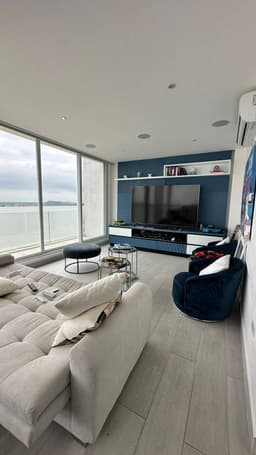 PENTHOUSE MOCOLI 500 MTS 2 PISOS CON ROOFTOP LINDO
