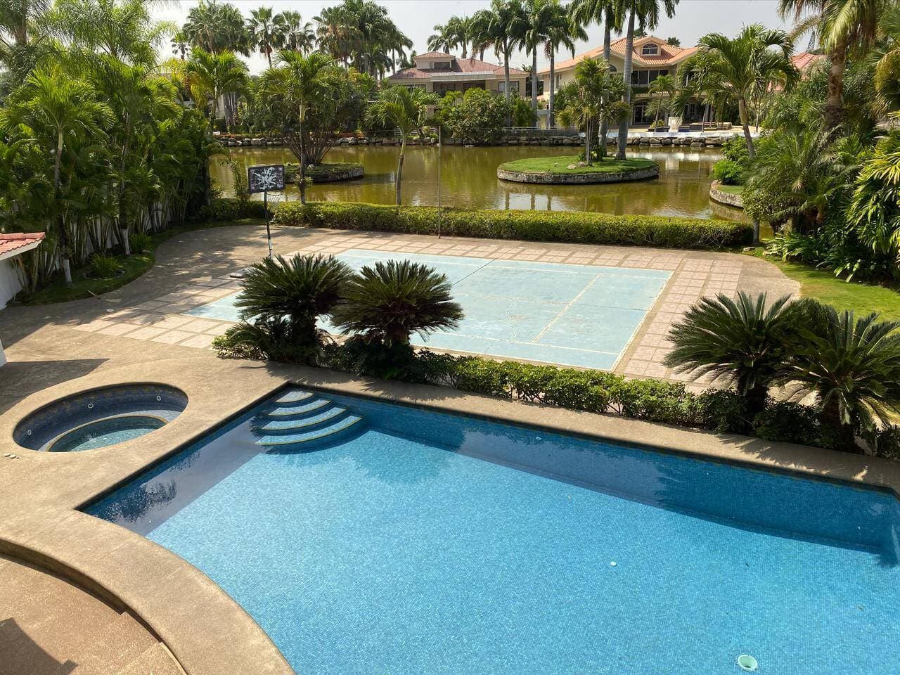 ISLA SOL LINDA VILLA AL LAGO 1200 MTS2 OPORTUNIDAD — foto 1