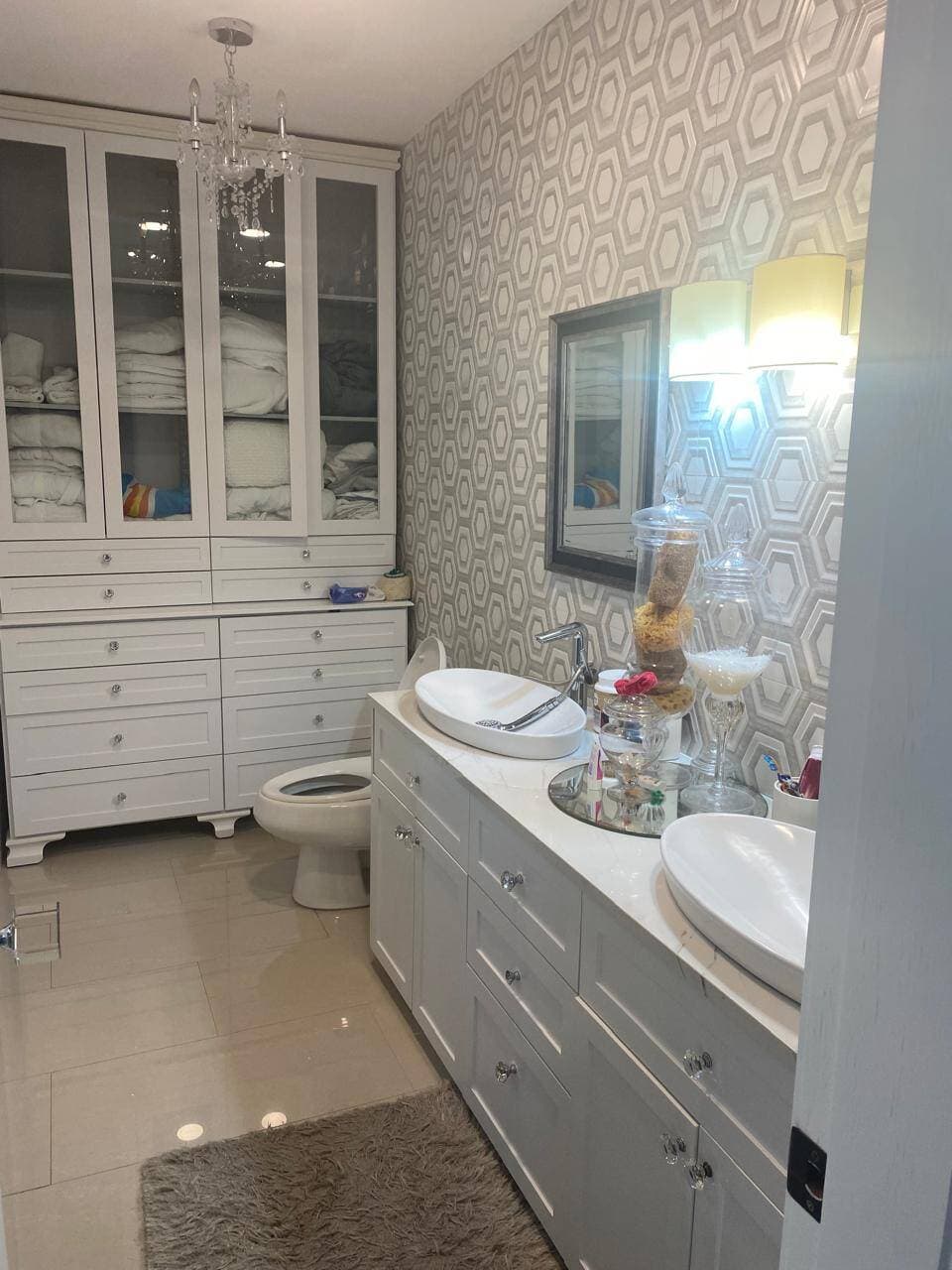 ENTRELAGOS VILLA DE 3 DORMITORIOS CON PISCINA — foto 2