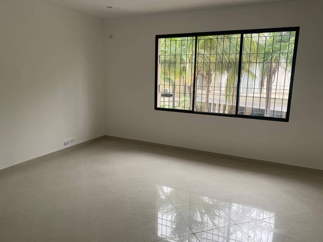 ENTRELAGOS VILLA DE 3 DORMITORIOS US$ 395.000 — foto 4