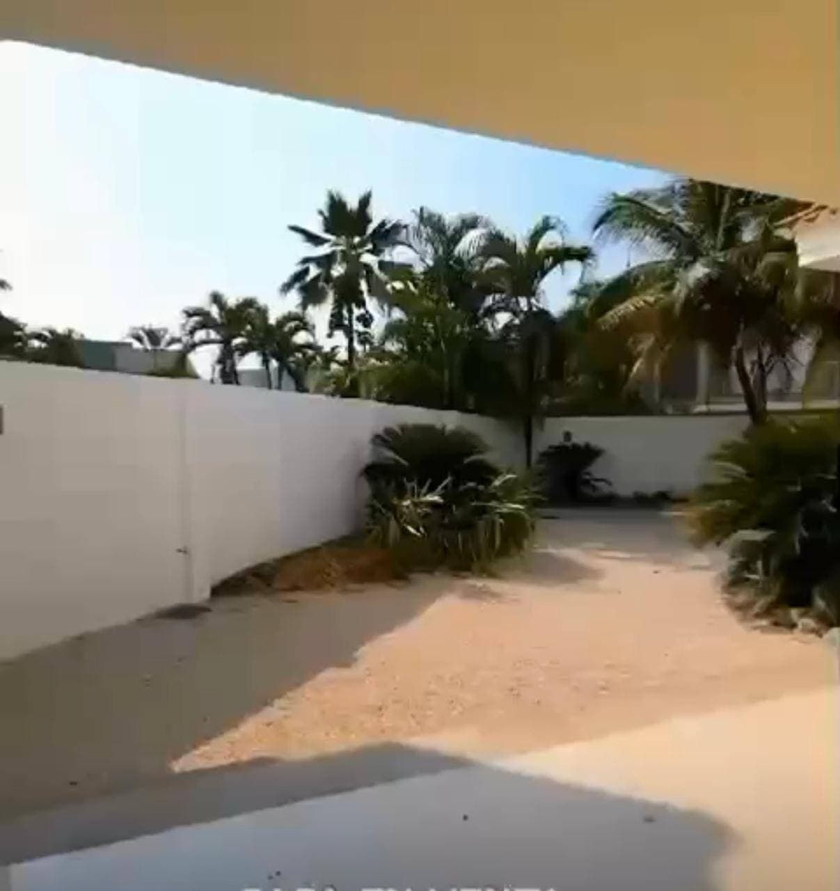 ENTRELAGOS VILLA DE 3 DORMITORIOS US$ 395.000 — foto 11