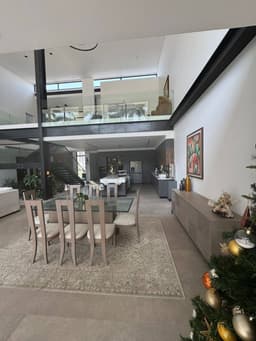 MOCOLI ESPECTACULAR VILLA CON VISTA AL PARQUE MINIMALISTA NUEVA