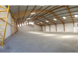 Bodega en renta en Calderón: Eficiencia Logística, Amplitud Almacenaje