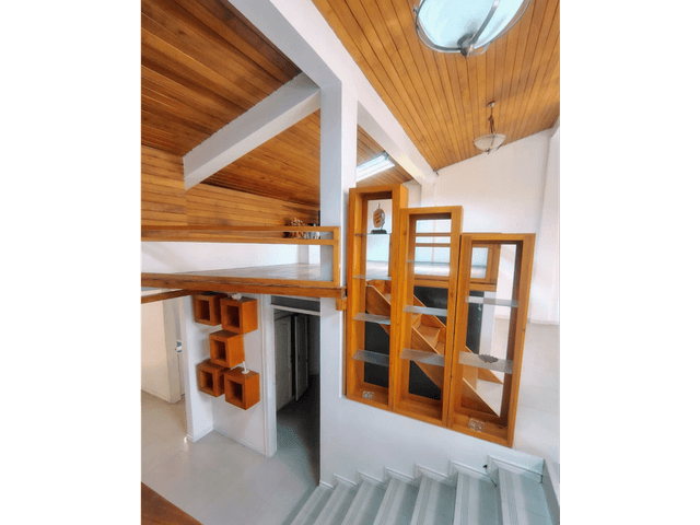 160ml Casa amplia en venta en La Florida, Quito, con 410 m²
