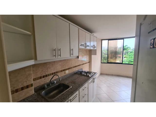 VENTA SUITE, EDIFICIO SEGURO, PLAYA ATACAMES, ESMERALDAS