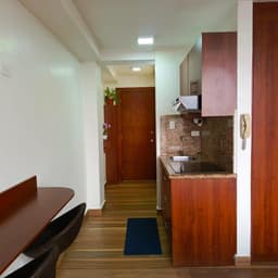 SUITE AMOBLADA EN RENTA. SUR DE AMBATO