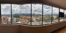 Hermoso Departamento con vista panorámica del norte de Cuenca, rio tomebamba
